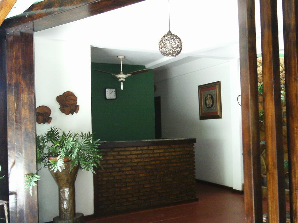Hotel Manaka Олівенса Екстер'єр фото
